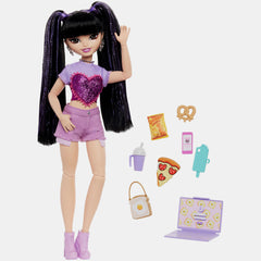 Barbie Dream Besties Doll – Renee