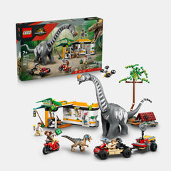 LEGOÂ® Jurassic World Raptor & Titanosaurus Tracking Mission