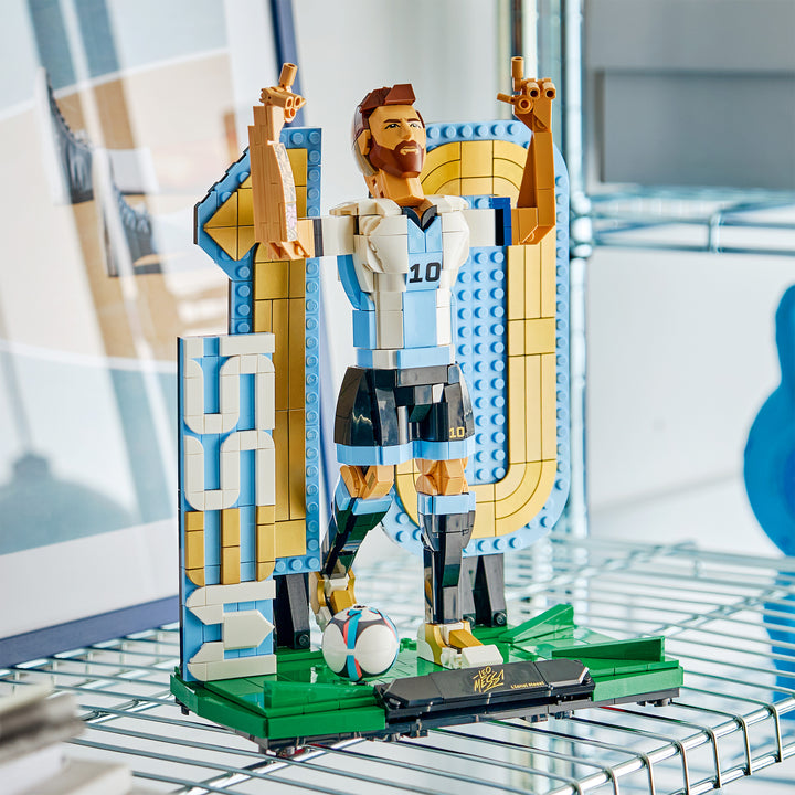 Lego® Editions Football Lionel Messi Soccer Legend – BORDERS